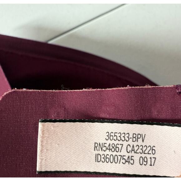 Victoria's Secret Lively The Push Up Bra Womens 36C Burgundy Padded Non Wire - Picture 4 of 7